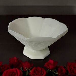 Vintage Milk Glass Pedestal Bowl – Grape Design – 9” x 5.5”